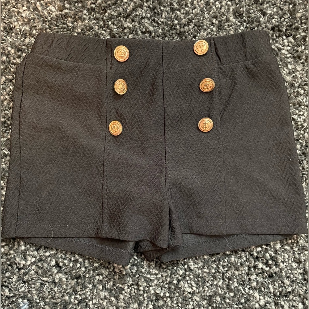 Black Shorts Forever 21
